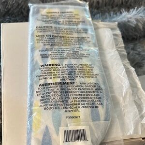 Avon This is an Avon travel or cosmetic bag